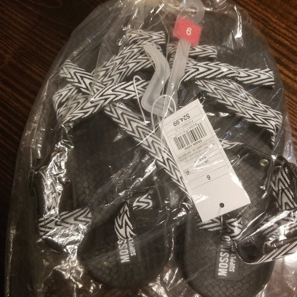 Mossimo Supply Co. Ada Multi Strap Hiking Sandals - Picture 4 of 5